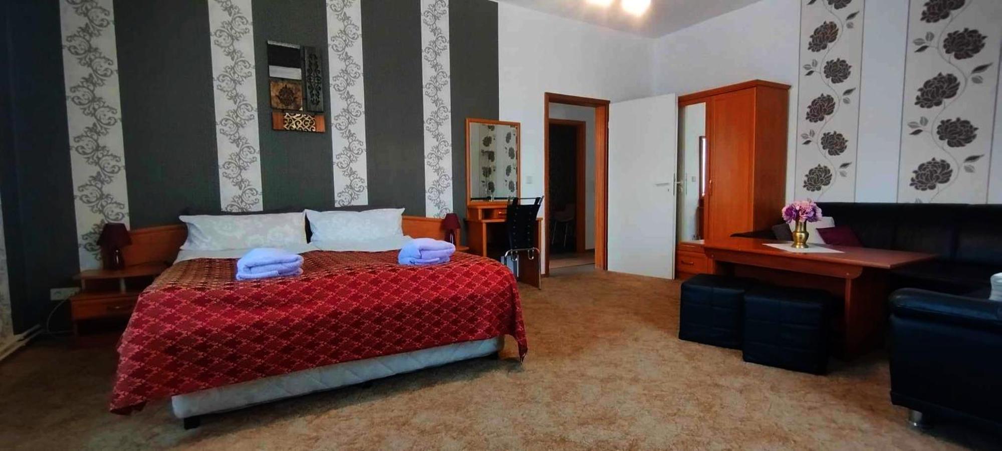 Grosse Wohnung Mit Terrasse Im Altstadtzentrum - Ferienwohnung Chiplakoff Blankenburg  Kültér fotó