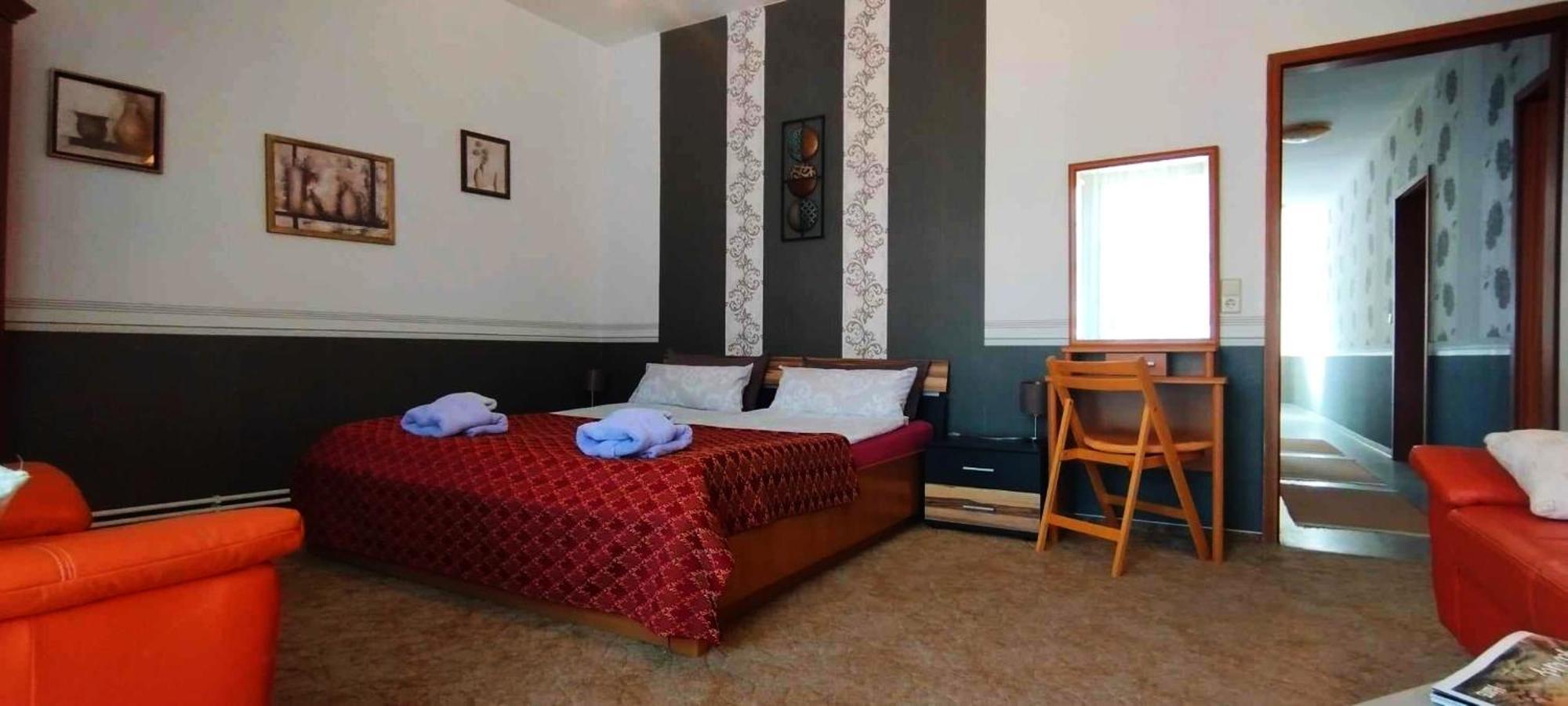 Grosse Wohnung Mit Terrasse Im Altstadtzentrum - Ferienwohnung Chiplakoff Blankenburg  Kültér fotó
