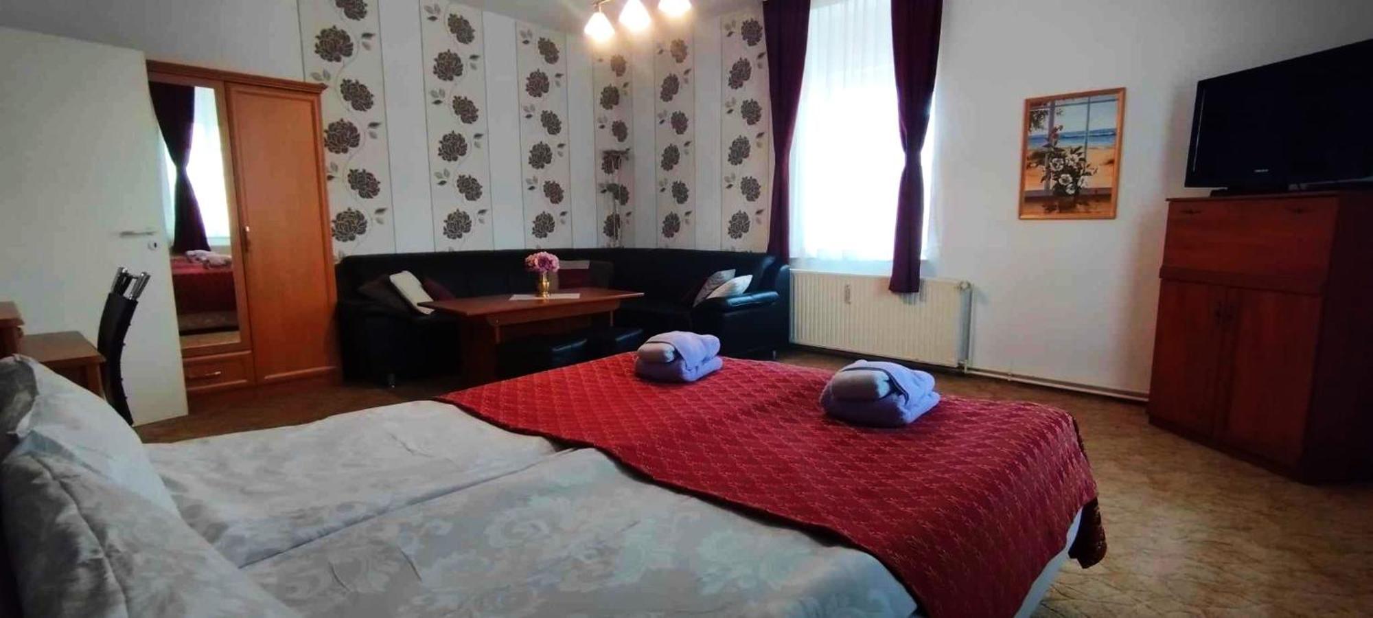 Grosse Wohnung Mit Terrasse Im Altstadtzentrum - Ferienwohnung Chiplakoff Blankenburg  Kültér fotó